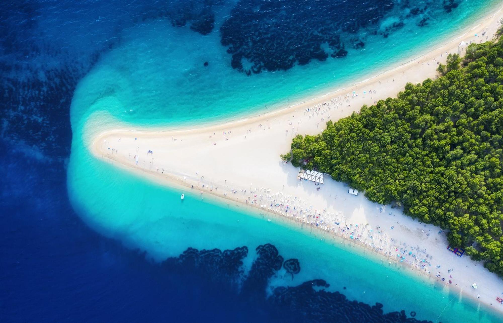 Blue Lagoon Beach Apartments Dugi Rat Esterno foto